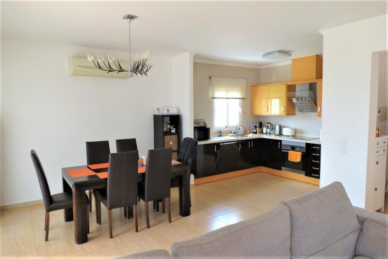 3 Cuarto Villa en venta