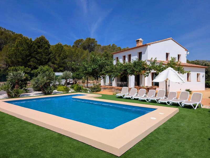 4 bedroom Country House for sale