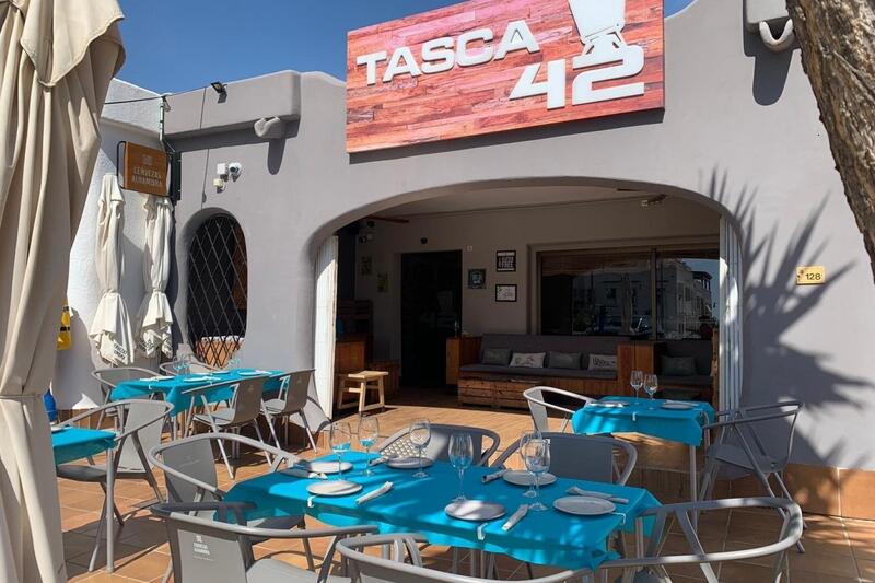 Local Comercial en venta en Moraira, Alicante