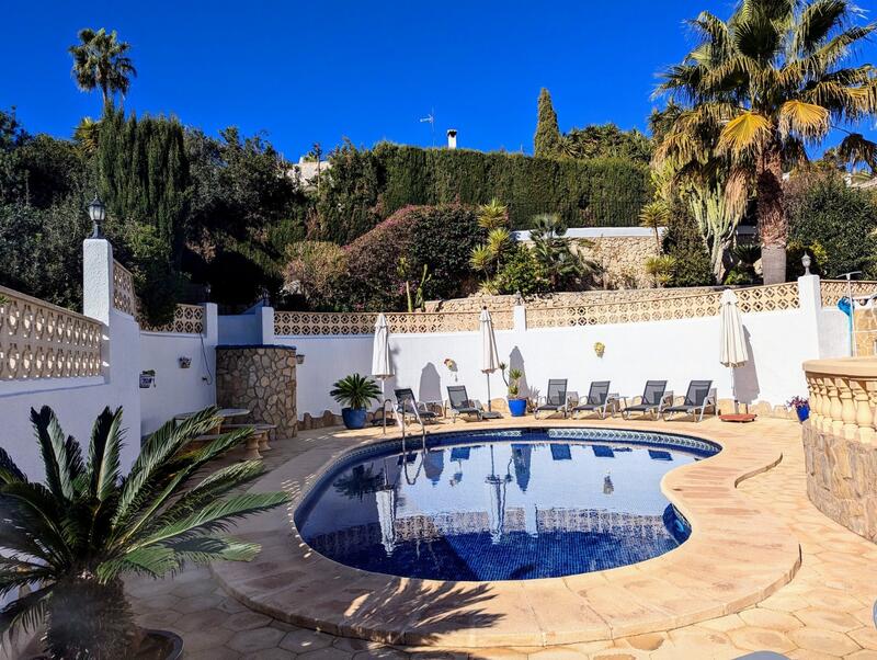 4 slaapkamer Villa Te koop