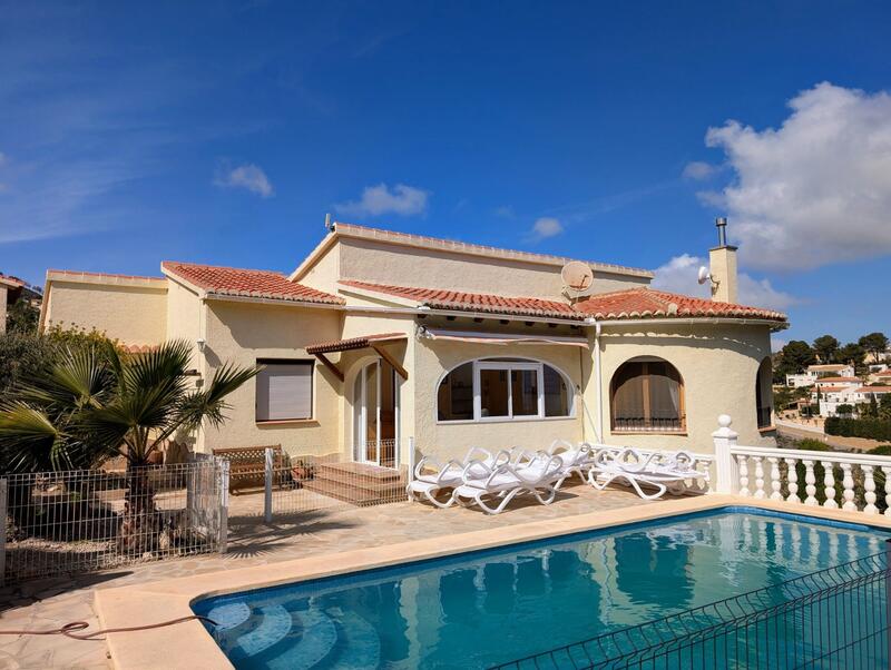 Villa for sale in Benitachell, Alicante