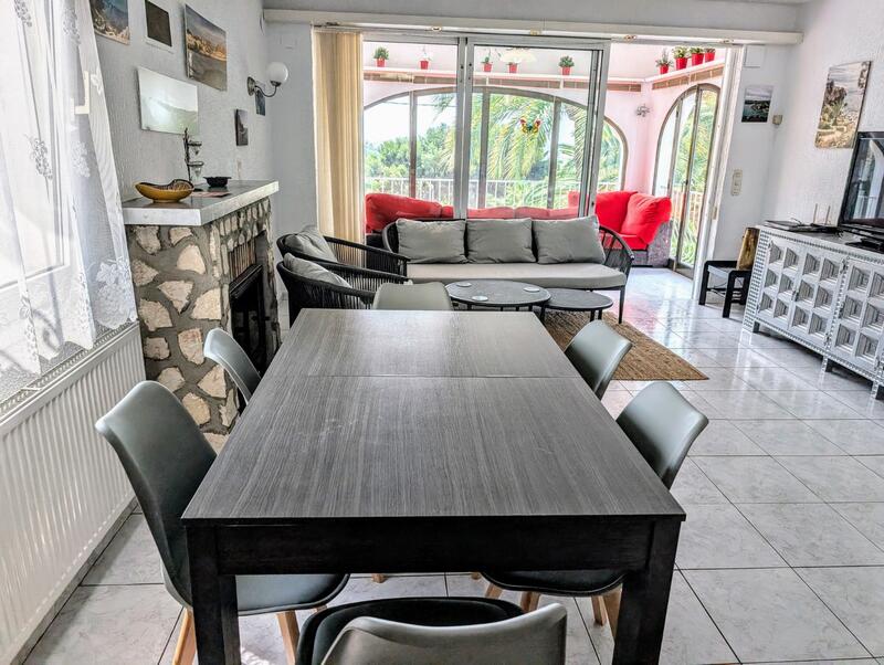 3 bedroom Townhouse for sale