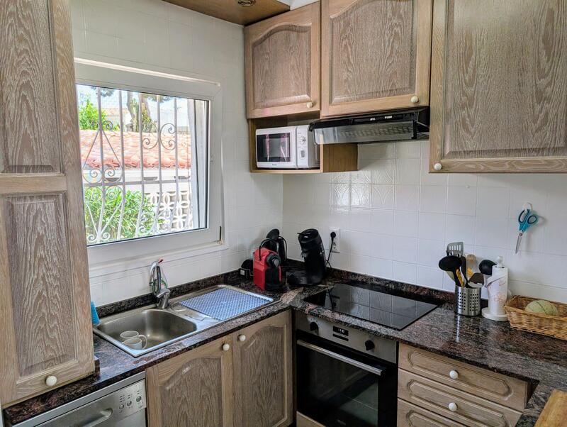 3 bedroom Townhouse for sale