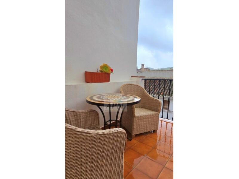 1 bedroom Townhouse for sale