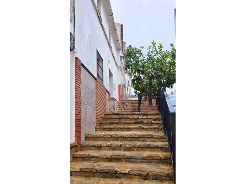 1 bedroom Townhouse for sale