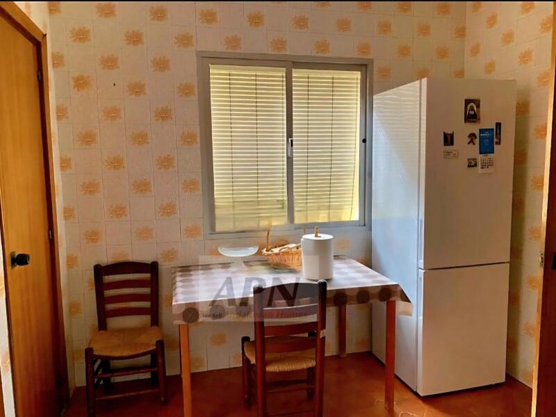 3 bedroom Townhouse for sale