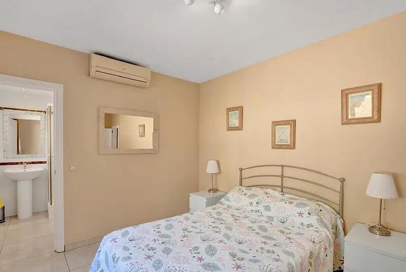 7 bedroom Villa for sale