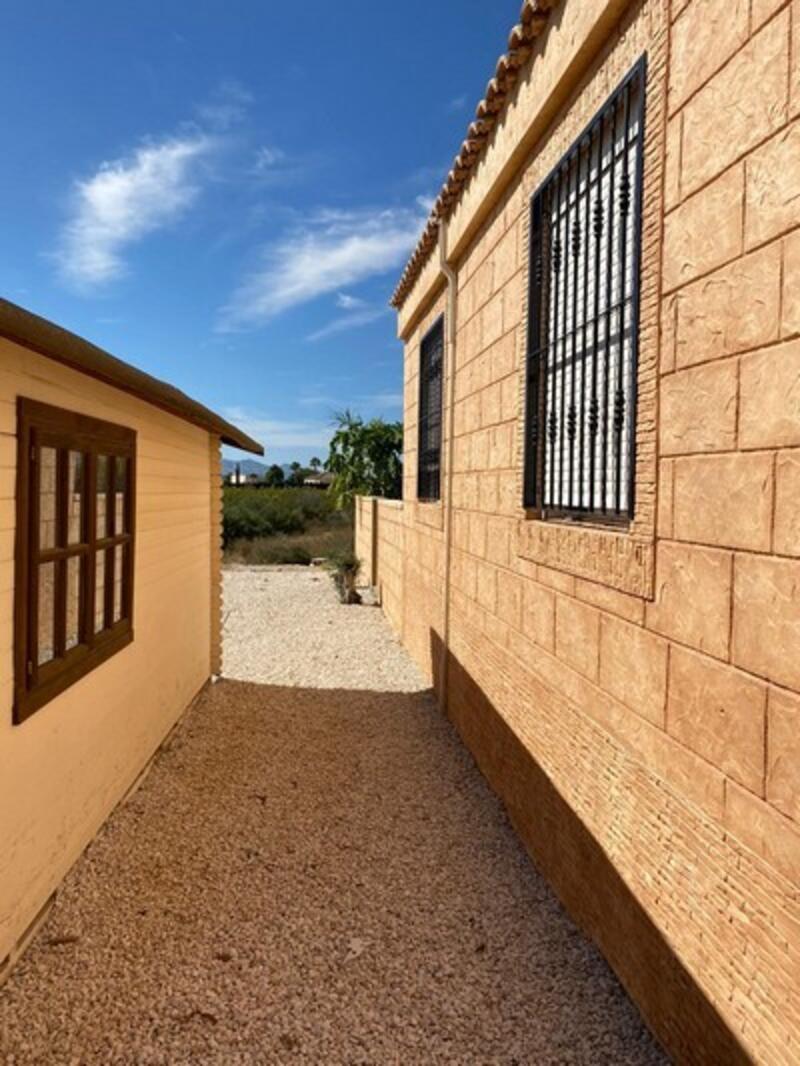5 bedroom Country House for sale