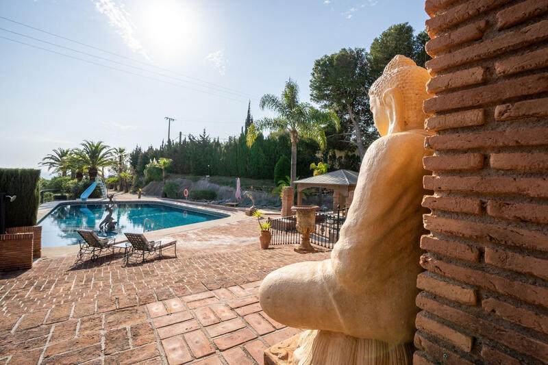 7 bedroom Villa for sale