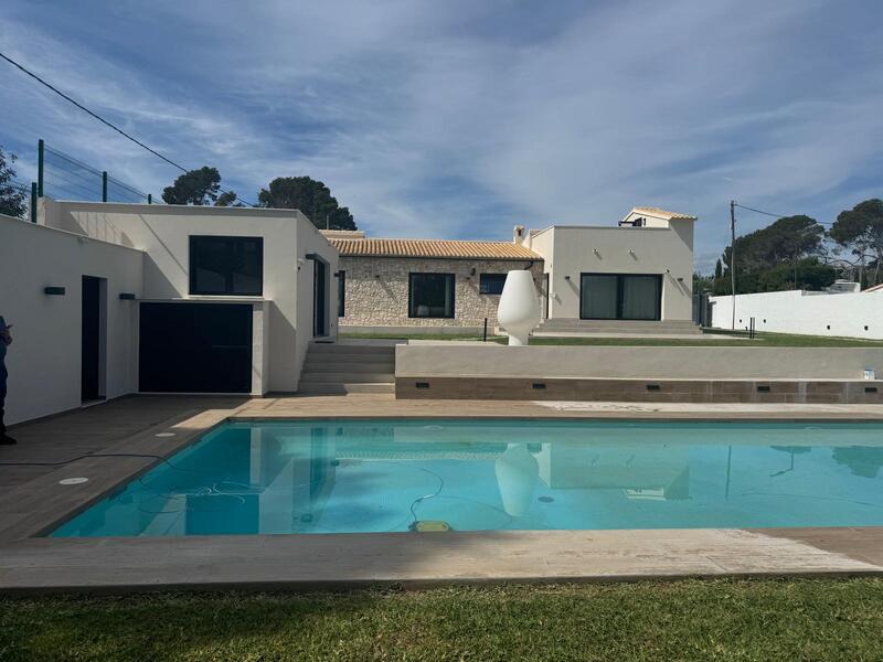3 Cuarto Villa en venta