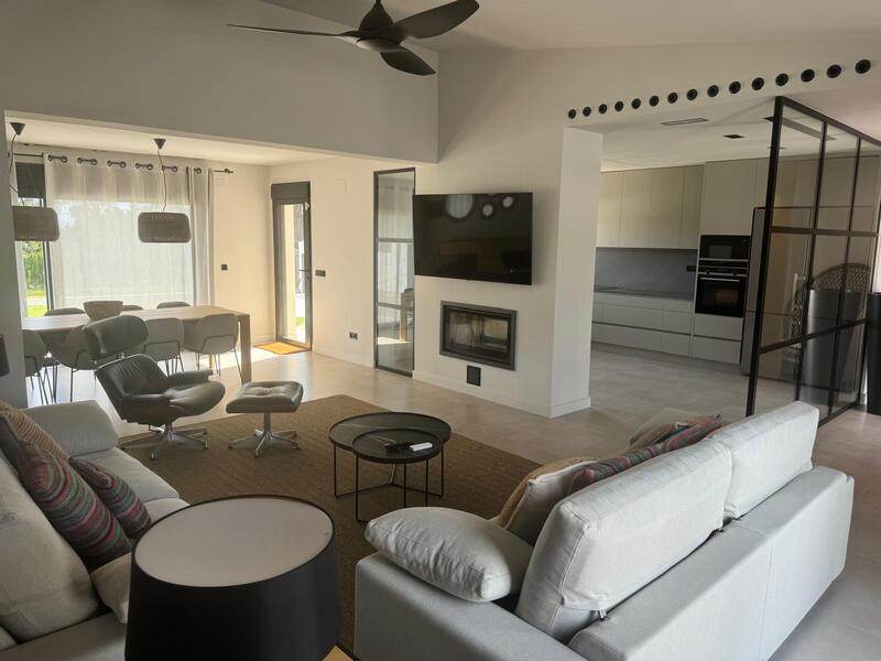 3 Cuarto Villa en venta