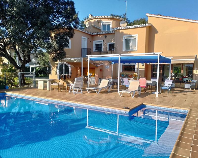 4 bedroom Villa for sale