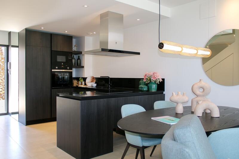 3 bedroom Townhouse for sale