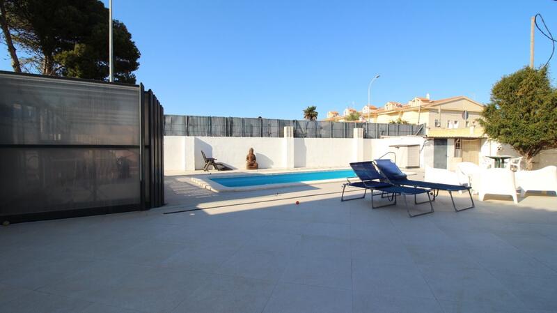 4 chambre Villa à vendre