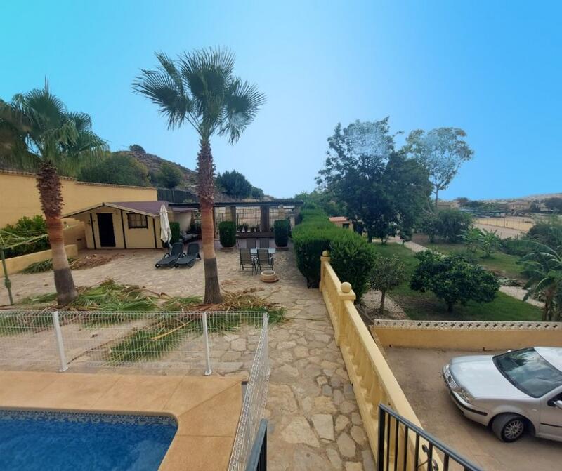4 bedroom Villa for sale