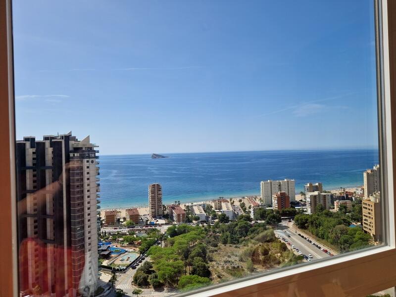 4 bedroom Apartment for sale