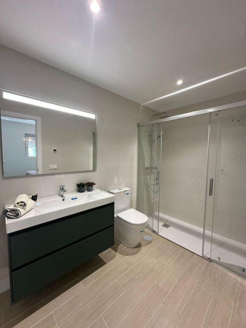 3 bedroom Apartment for sale