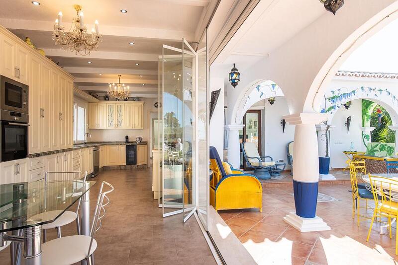4 Cuarto Villa en venta