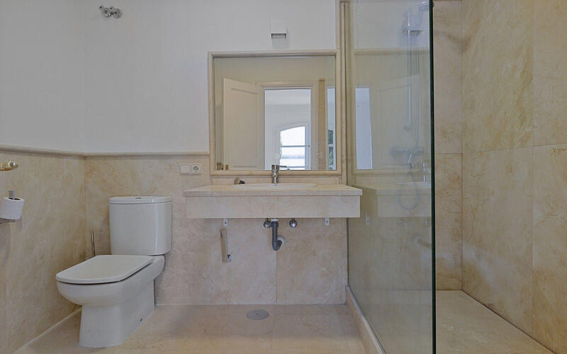 3 bedroom Townhouse for sale