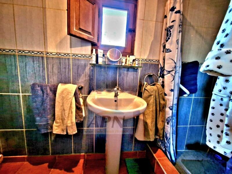 1 bedroom Country House for sale