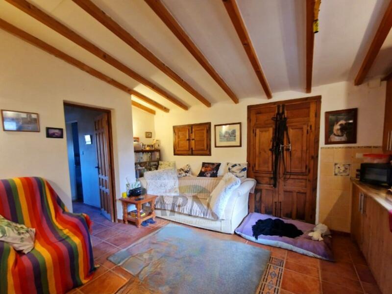 1 bedroom Country House for sale