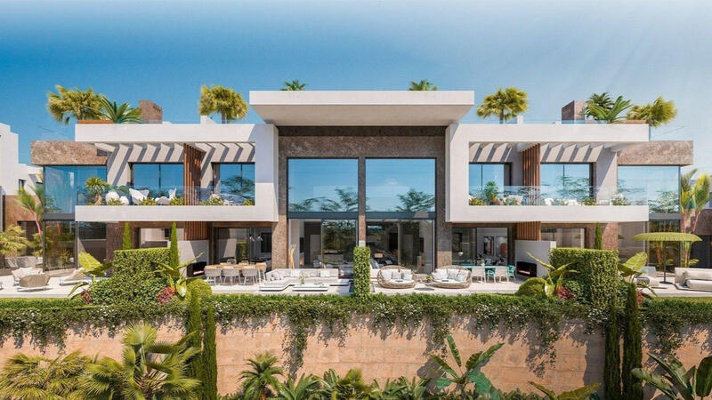 4 bedroom Townhouse for sale
