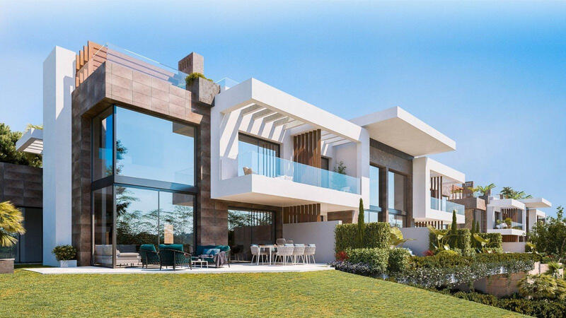 4 bedroom Townhouse for sale
