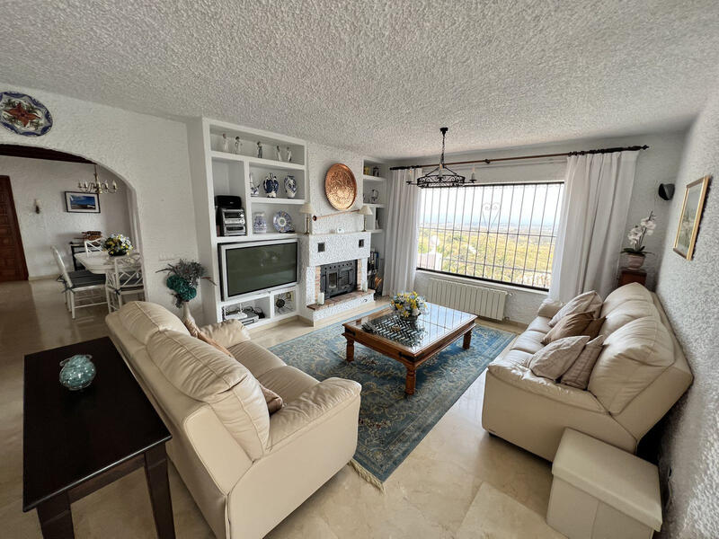 4 bedroom Villa for sale