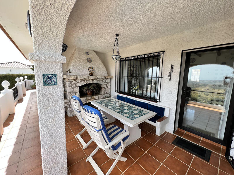 4 bedroom Villa for sale