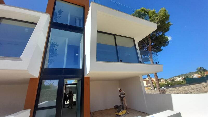 Villa for sale in Calpe, Alicante