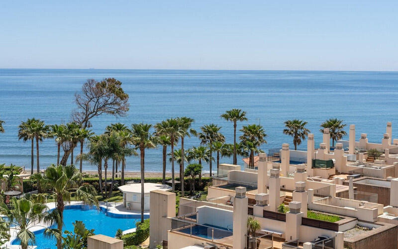 Apartment for sale in New Golden Mile, Málaga