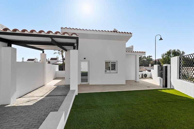 4 bedroom Townhouse for sale