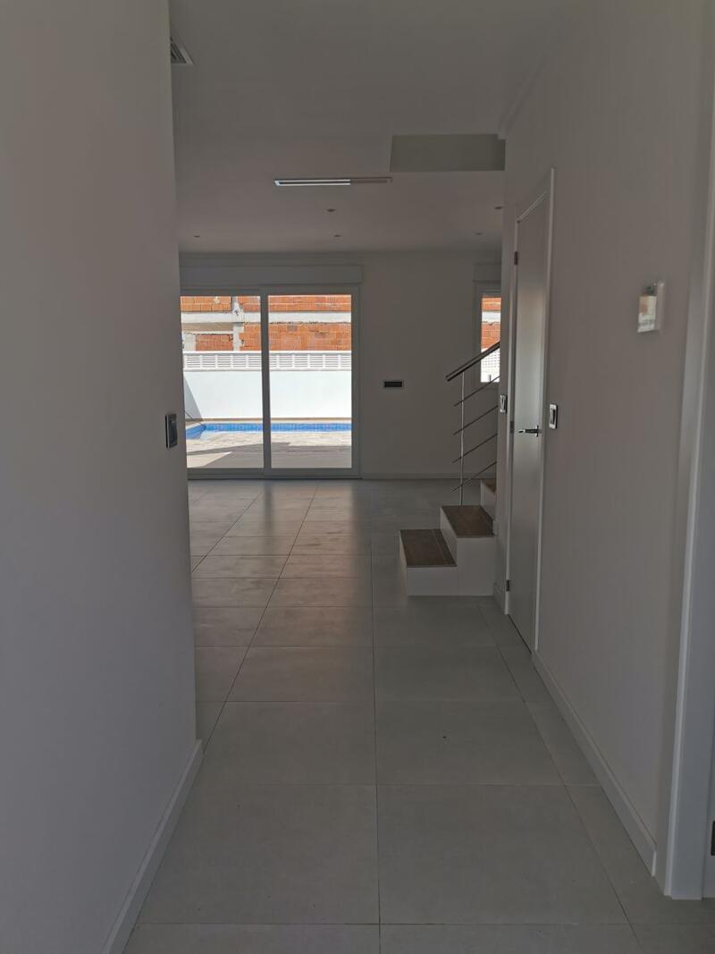 3 bedroom Villa for sale
