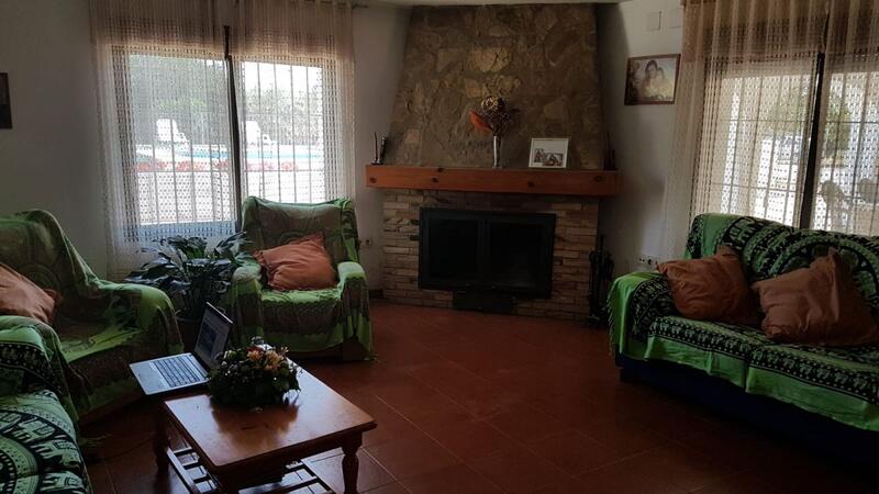 7 bedroom Villa for sale