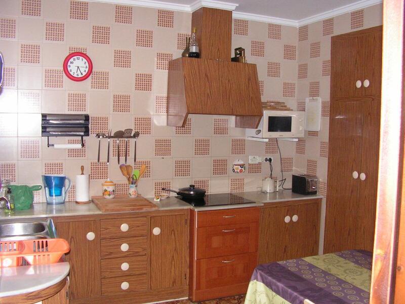 5 спальная комната городская тюрьма продается
