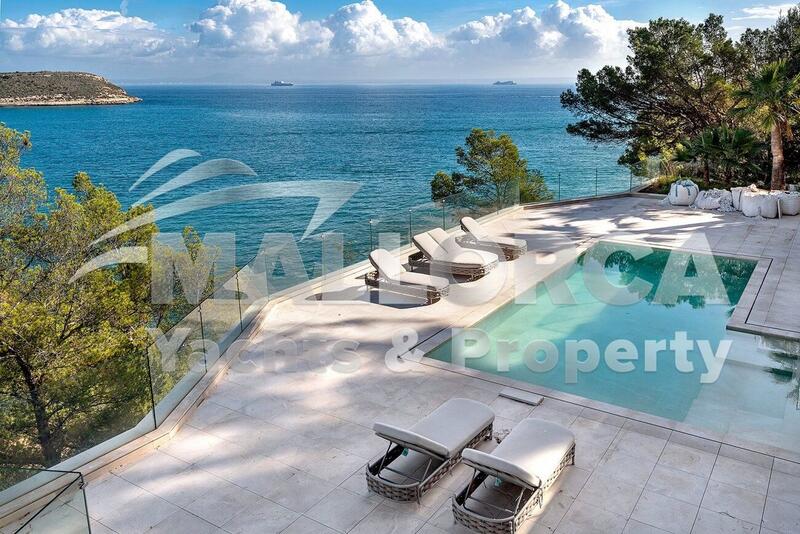 вилла продается в Cala Vinyes, Mallorca