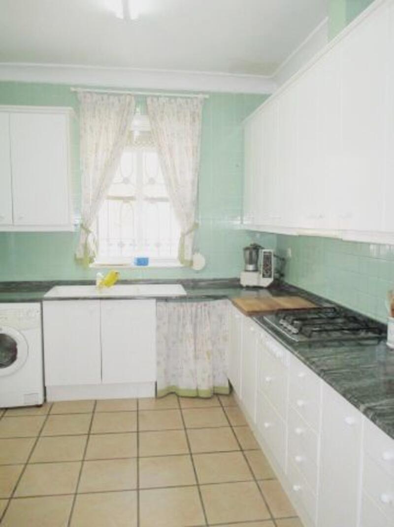 6 bedroom Country House for sale