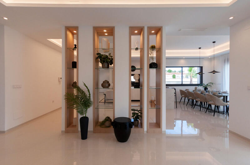 4 bedroom Villa for sale