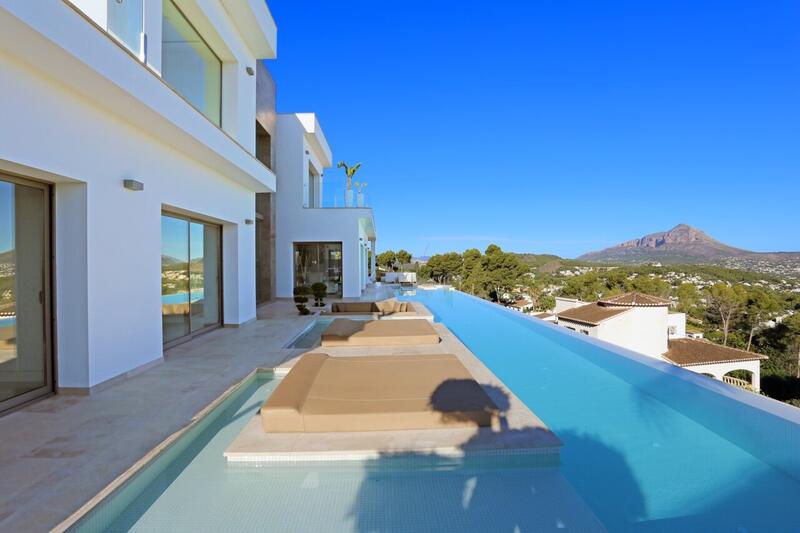4 bedroom Villa for sale