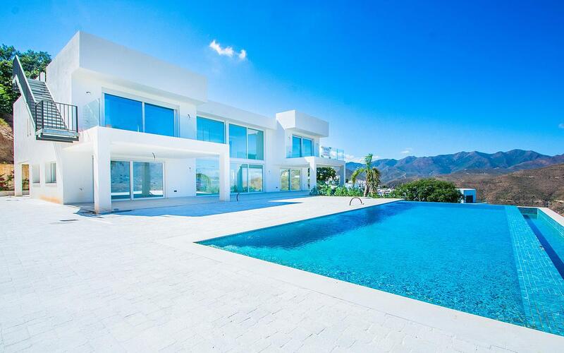 4 bedroom Villa for sale