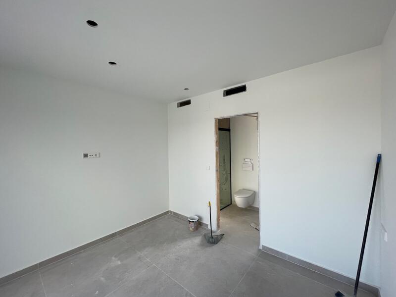 4 bedroom Villa for sale