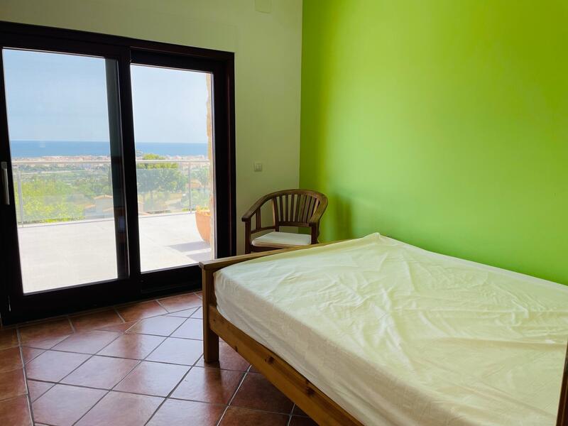 5 bedroom Villa for sale
