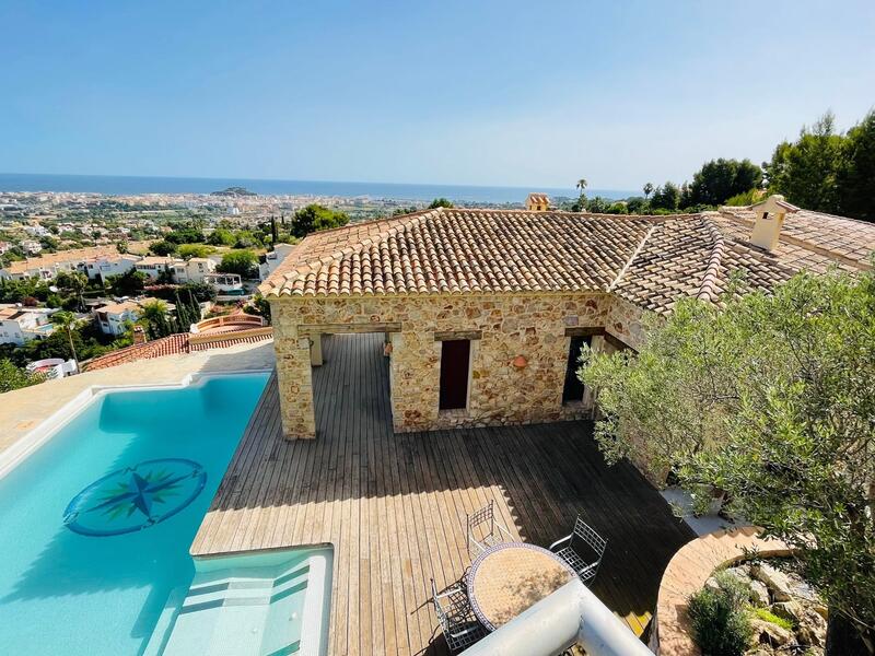 5 bedroom Villa for sale