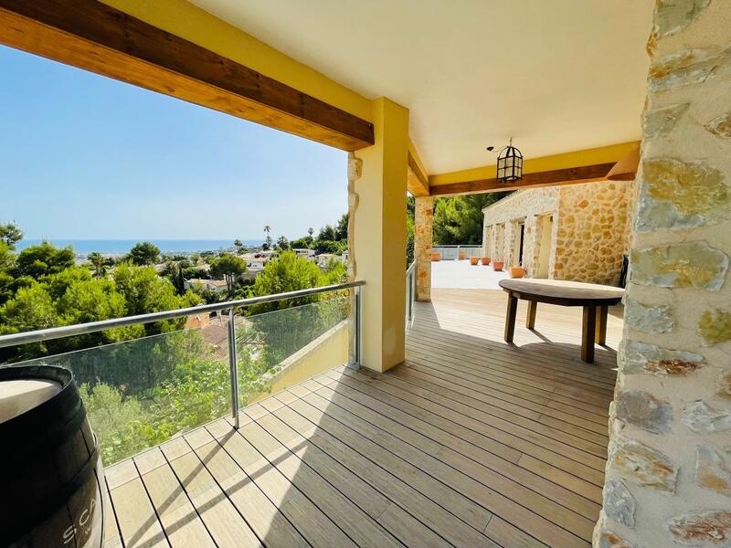 5 bedroom Villa for sale