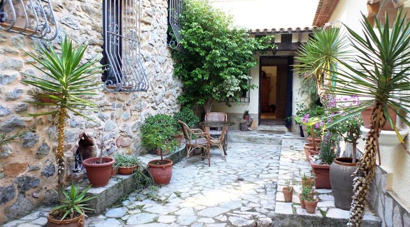 4 bedroom Country House for sale