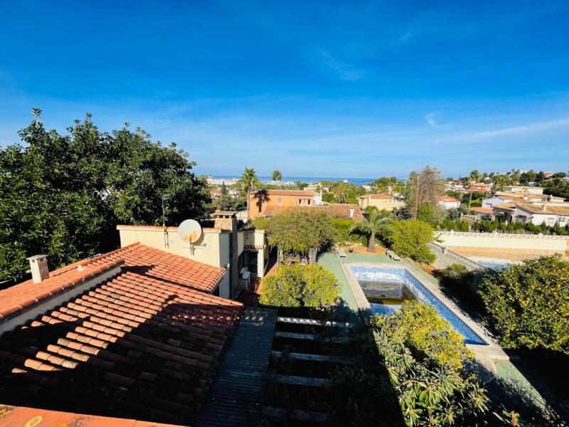 Villa à vendre dans Denia, Alicante