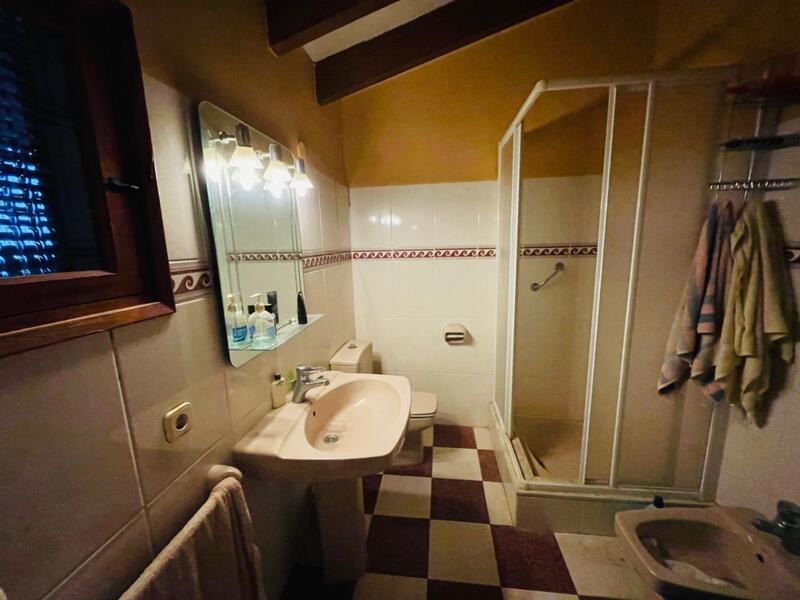4 Cuarto Villa en venta