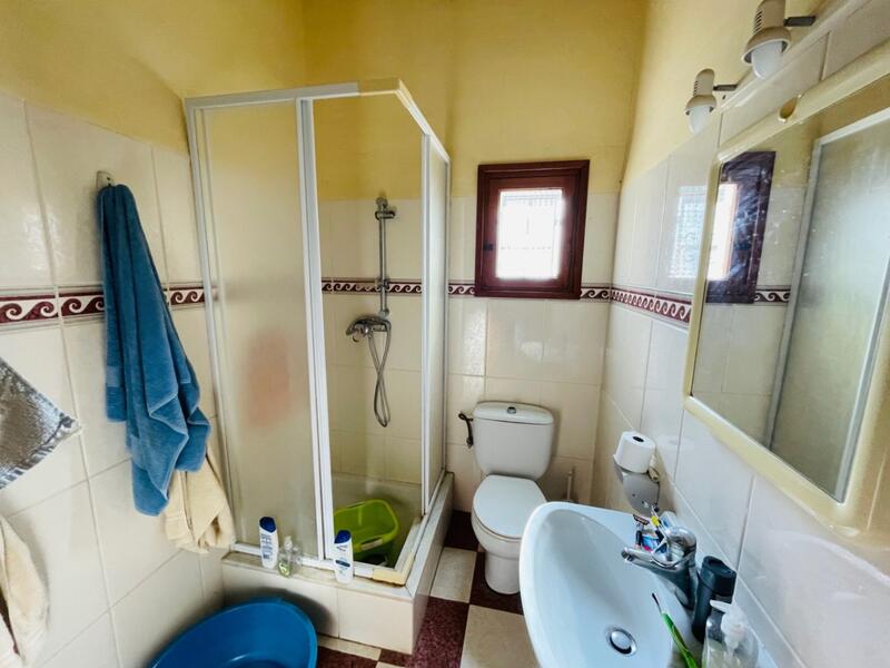 4 Cuarto Villa en venta