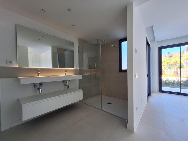 3 Schlafzimmer Appartement zu verkaufen
