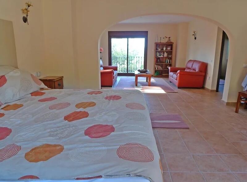 8 bedroom Country House for sale